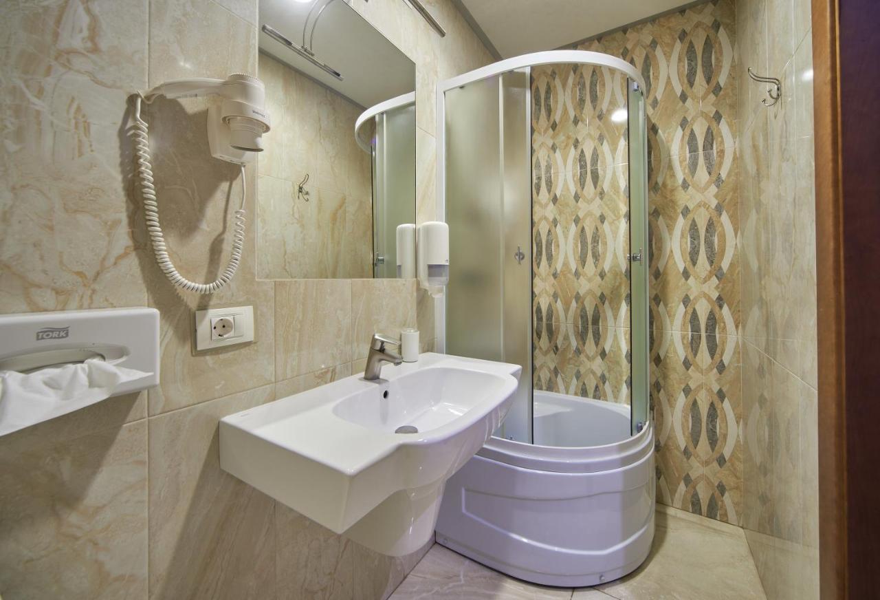 Gaudi Stylish Hotel 敖德萨 外观 照片