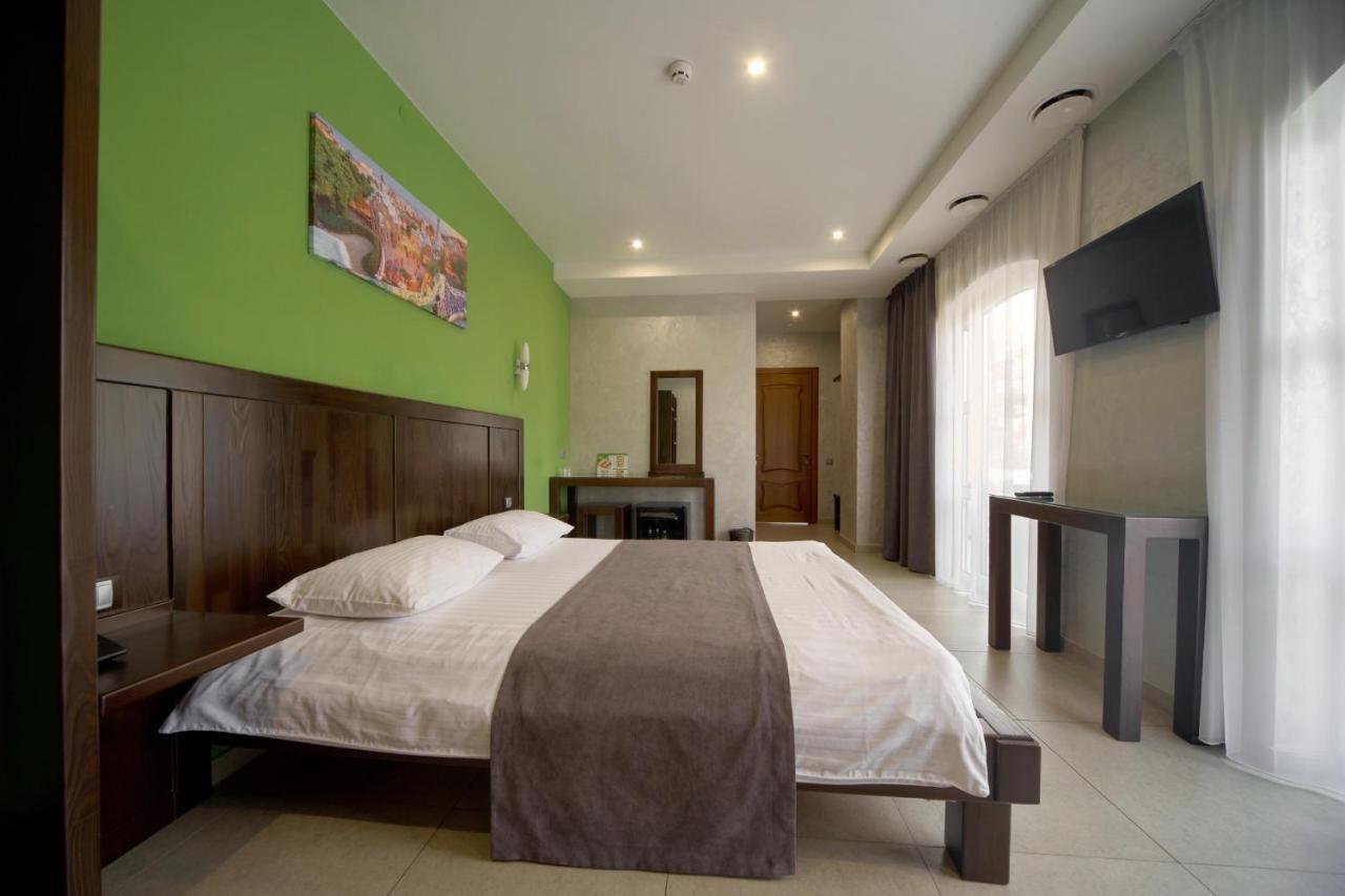 Gaudi Stylish Hotel 敖德萨 外观 照片